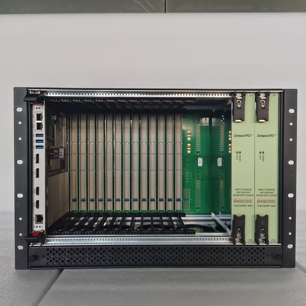 7uCPCI6u电源机箱